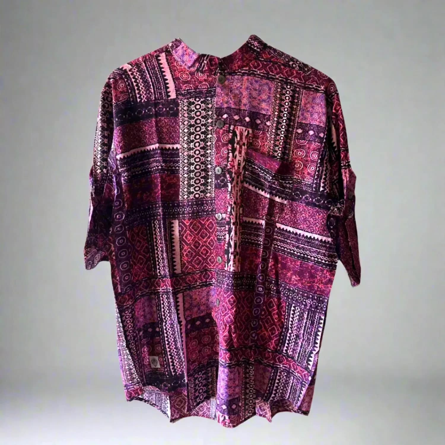Textile — Short-Sleeve Shirt